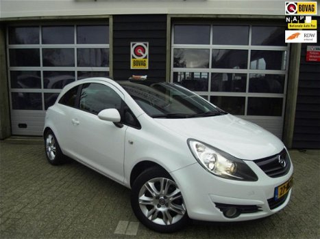 Opel Corsa - 1.4-16V Color Edition lage km standgoedkoop rijden - 1