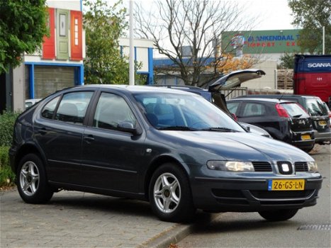 Seat Leon - 1.6-16V Stella APK APRIL 2020 - AIRCO - 5 DEURS - ELEKTR RAMEN - NAP KM STAND - NL AUTO - 1