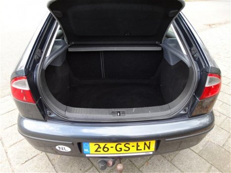 Seat Leon - 1.6-16V Stella APK APRIL 2020 - AIRCO - 5 DEURS - ELEKTR RAMEN - NAP KM STAND - NL AUTO - 1