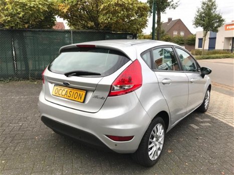 Ford Fiesta - 1.25 Limited Airco/Elek.Ram/5-Deurs/Apk - 1