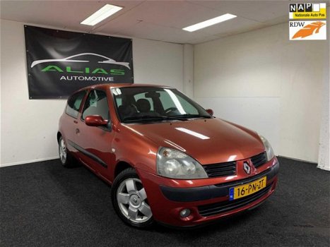 Renault Clio - 1.4-16V Dynamique Luxe 2004 Rood AIRCO / APK 2020 / NAP - 1