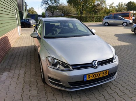 Volkswagen Golf - 1.6 TDI Comfortline BlueMotion - 1