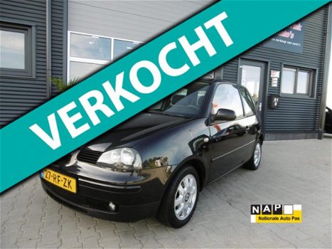 Seat Arosa - 1.4i Stella Stuurbekrachtiging Zwart LM Velgen - 1