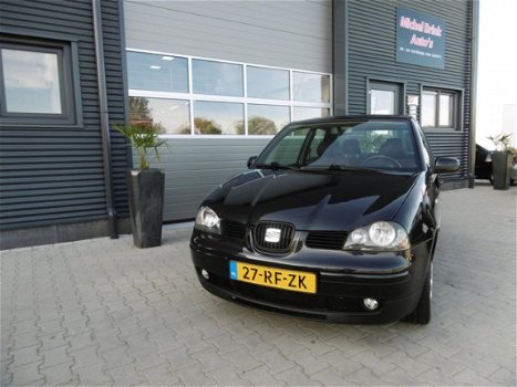 Seat Arosa - 1.4i Stella Stuurbekrachtiging Zwart LM Velgen - 1