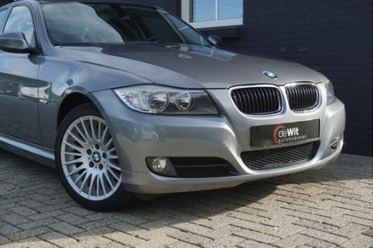 BMW 3-serie - 318i Business Line Navigatie - 1