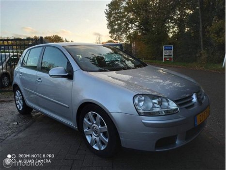 Volkswagen Golf - 1.6 115pk AUTOMAAT 5-deurs Comfortline Airco - 1