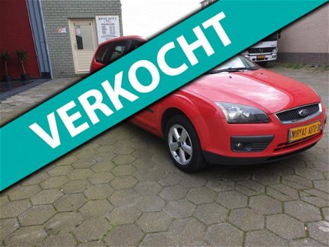 Ford Focus Wagon - 1.6-16V Futura BJ2006/APK/AIRCO/NAP/5DEURS - 1