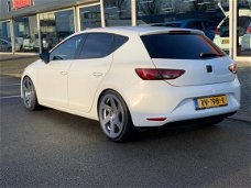 Seat Leon - 1.6 TDI MARTINI RACING UITV. 19"Inch FR Pakket Clima Cruise C