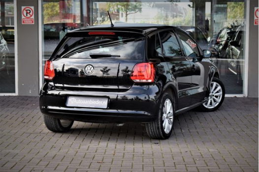 Volkswagen Polo - 1.2 Match / 1e hands / Dealer ond. / Panorama - 1