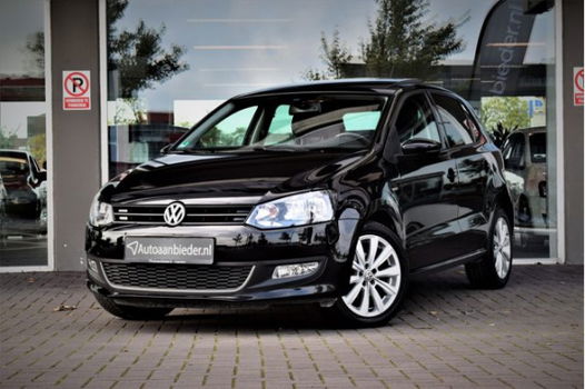 Volkswagen Polo - 1.2 Match / 1e hands / Dealer ond. / Panorama - 1