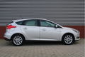 Ford Focus - 1.0 Titanium 1.0 125 PK Navigatie / Parkeerhulp / Cruise Control - 1 - Thumbnail