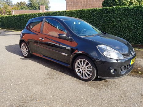 Renault Clio - 2.0-16V RS - APK 02-10-2020 - 1