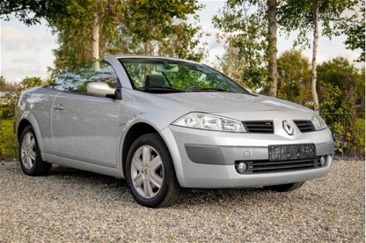 Renault Mégane coupé cabriolet - 1.6-16V Privilège Luxe - 1