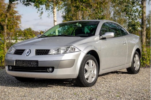 Renault Mégane coupé cabriolet - 1.6-16V Privilège Luxe - 1