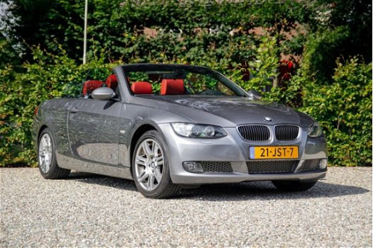 BMW 3-serie Cabrio - 335i hardtop met een unieke km stand en vele opties - 1