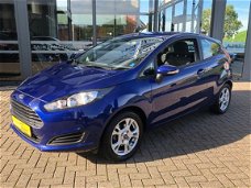 Ford Fiesta - 1.0 Style Airco Lm.velgen Elec.pakket Radio/cd