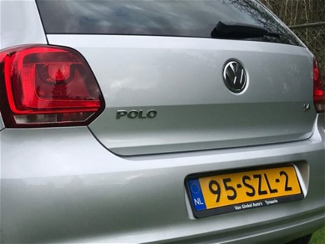 Volkswagen Polo - 1.4-16V Highline * DSG Automaat *APK 01-2021 - 1