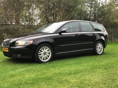 Volvo V50 - 2.4 Momentum *APK 11-2020 *voll. onderh. *NAP - 1