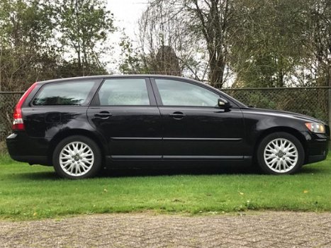 Volvo V50 - 2.4 Momentum *APK 11-2020 *voll. onderh. *NAP - 1