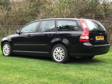 Volvo V50 - 2.4 Momentum *APK 11-2020 *voll. onderh. *NAP - 1