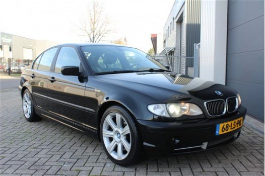 BMW 3-serie - 330i AUT Special Executive, Youngtimer, Leer, Xenon, PDC - 1
