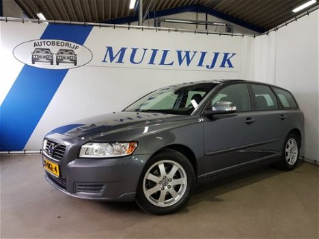 Volvo V50 - 1.6 Advantage // Trekhaak // RIJKLAAR - 1