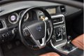 Volvo V60 - 1.6 T3 Momentum | Leder | Navigatie | NAP - 1 - Thumbnail