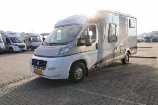 60 Compacte korte Hobby T 600 Toscana camper slechts 6.00 meter - 4