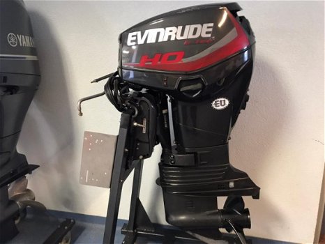 Evinrude 40 High Output Levert 60 pk - 1