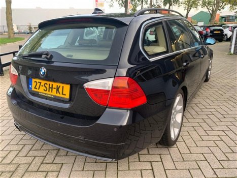 BMW 3-serie Touring - 325i High Executive - 1