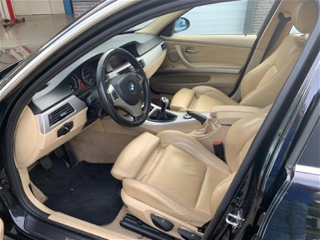 BMW 3-serie Touring - 325i High Executive - 1