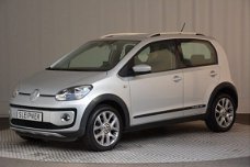 Volkswagen Up! - Cross UP 75PK / Navi / LMV / Stoelverwarming