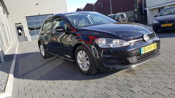 Volkswagen Golf - 1.6 TDI Comfortline BlueMotion - 1