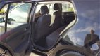 Volkswagen Golf - 1.6 TDI Comfortline BlueMotion - 1 - Thumbnail