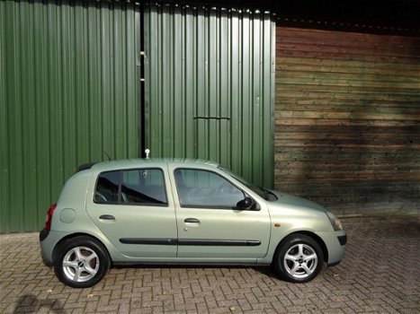 Renault Clio - 1.2 16V - 1