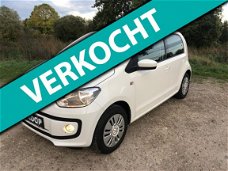 Volkswagen Up! - 1.0 move up Navi/Cruise/PDC