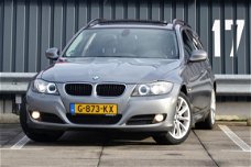 BMW 3-serie Touring - 318i High Executive Leer Navi Panorama Xenon 17"'