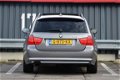 BMW 3-serie Touring - 318i High Executive Leer Navi Panorama Xenon 17