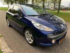 Peugeot 207 - 1.4-16V XS Pack zeer netjes