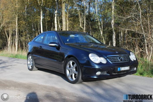 Mercedes-Benz C-klasse Sportcoupé - 180K | Navi | PDC | Climate | Cruise - 1