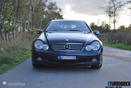 Mercedes-Benz C-klasse Sportcoupé - 180K | Navi | PDC | Climate | Cruise - 1