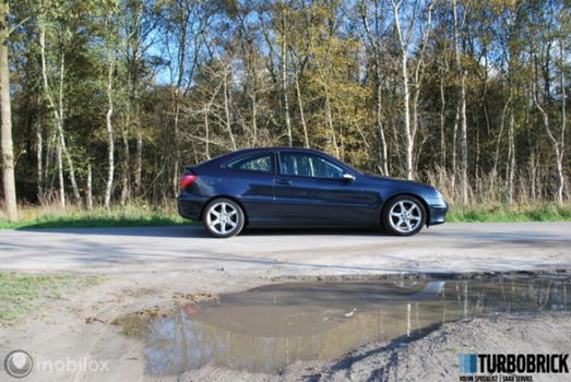 Mercedes-Benz C-klasse Sportcoupé - 180K | Navi | PDC | Climate | Cruise - 1