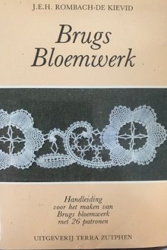Brugs bloemwerk, J.E.H.Rombach- De Kievid (kantklossen) - 1