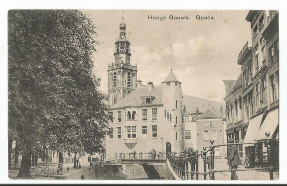 Oude ansichtkaart Gouda : Hooge Gouwe - nr. 1