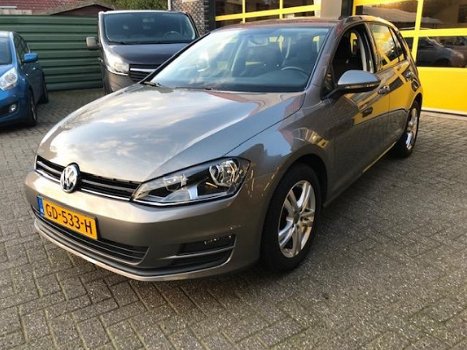 Volkswagen Golf - 1.2 TSI Easyline - 1