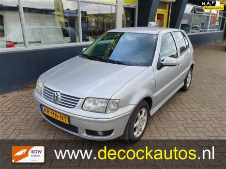 Volkswagen Polo - 1.4-16V Trendline - 1