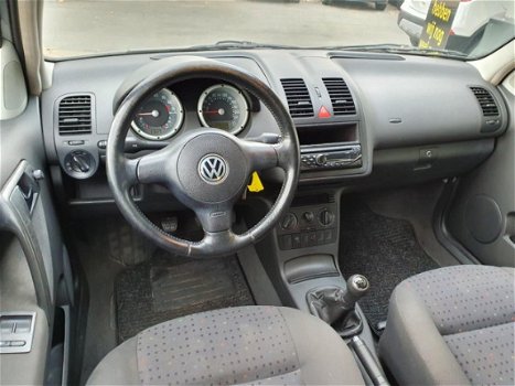 Volkswagen Polo - 1.4-16V Trendline - 1