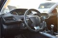 Peugeot 308 - 1.2 e-THP 130PK Blue Lease Premium Navi | Clima | LMV | Cruise | Panoramadak | PDC - 1 - Thumbnail