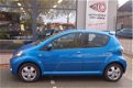 Toyota Aygo - 1.0-12V Dynamic Blue - 1 - Thumbnail