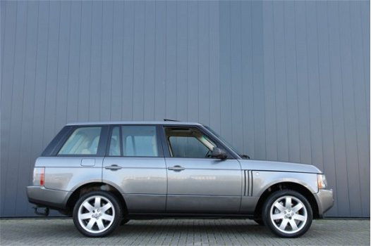 Land Rover Range Rover - 3.6 TDV8 Vogue AUT. / LEDER / NAVI / SCHUIFDAK - 1